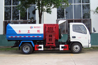 东风5吨自装卸式垃圾车